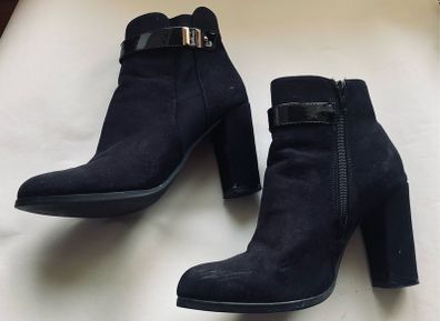 Sprox Black Faux-Suede Block Heel Ankle Boots (UK 5 / EUR 38)