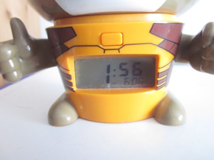 BulbBotz Guardians of the Galaxy Rocket Racoon Clock
