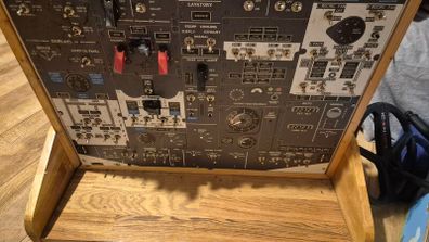 vinatge classic barn boeing 737 panel simulator