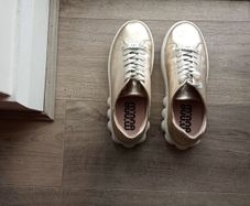 Minna Minna Helsinki Gold Chunky sneakers. RRP300