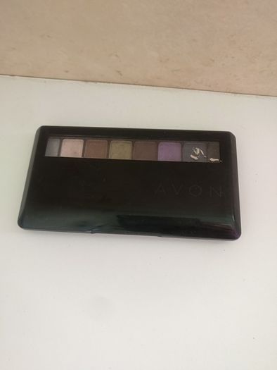Avon Eyeshadow Palette