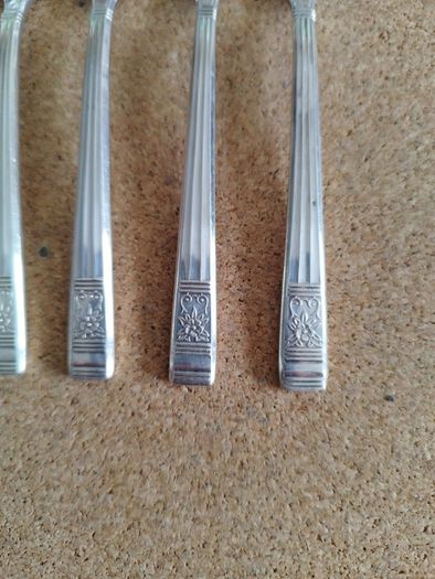 Silver plated dessert forks