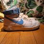 Nike womens high top shoes Image 3