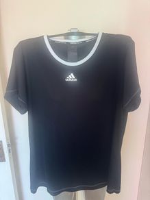 Adidas women's black elastic T-shirt size UK16/18 EU44/46 Postage included