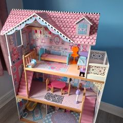 Dolls house