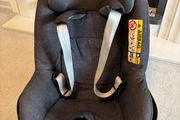 Maxi Cosi Pearl Pro car seat
