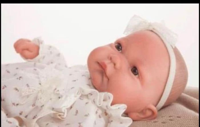BNIB Spanish reborn dolls and accessories on clearance