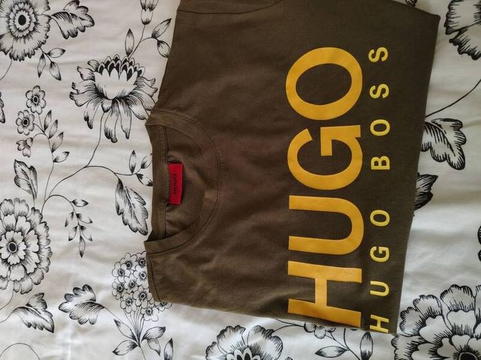 lovely new men's Hugo Boss t shirt