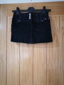 Girl's Black Skirt