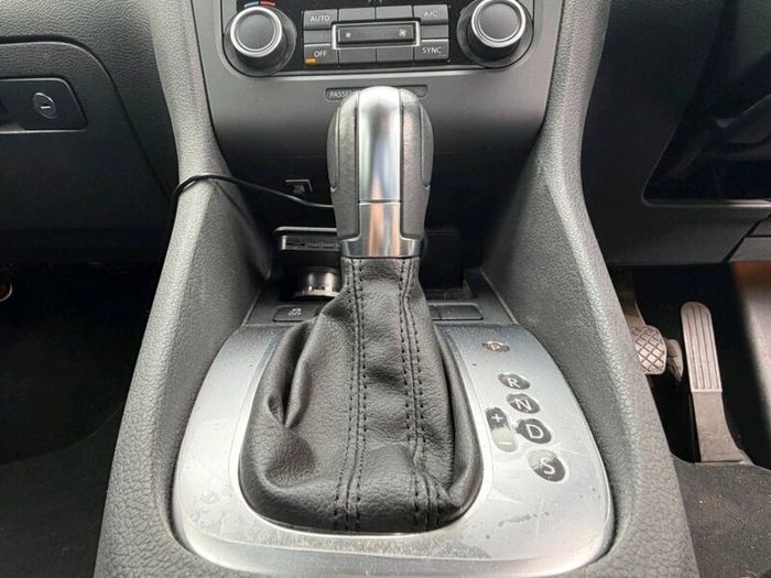 Volkswagen golf, automatic gearbox