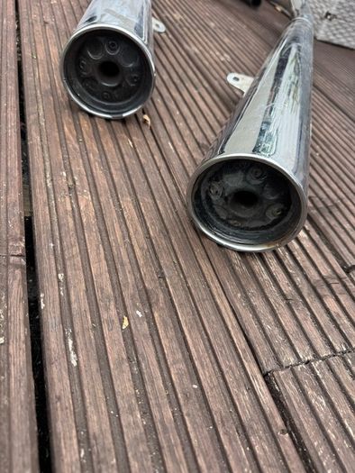Kawasaki Gt550 exhausts