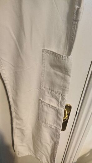 White Cargo Trousers UK16  Relaxed Fit & Everyday Style