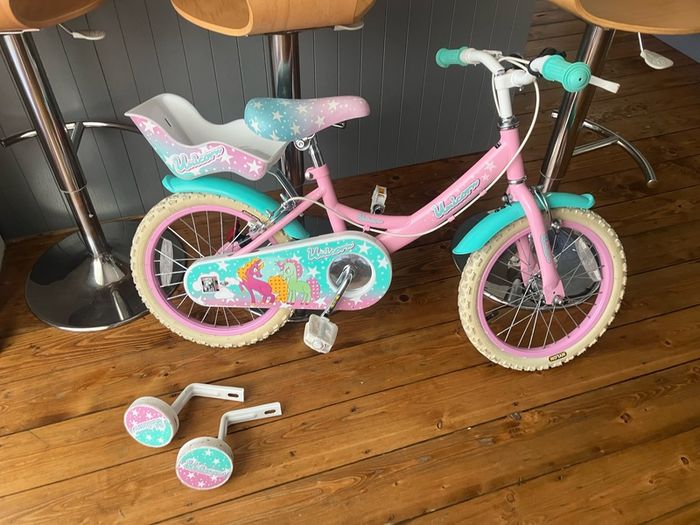 16" Unicorn bike for 3-6yo