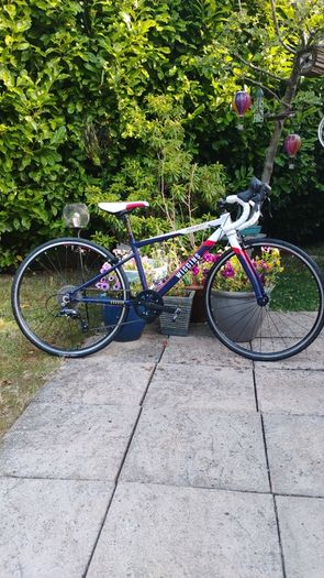Kids road bike
