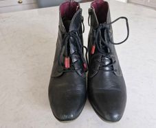 Tamaris Leather boots