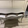 Bedroom or hall table 3 drawers solid wood great condition Image 5