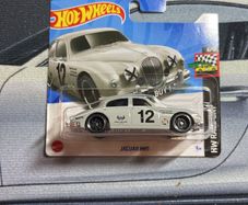 Hot wheels Jaguar MK1