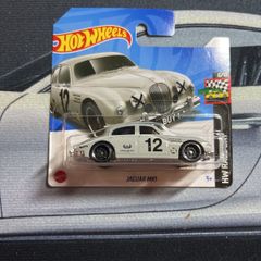 Hot wheels Jaguar MK1
