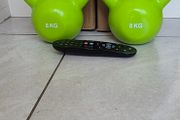 brand new 2x8kilo cast iron kettlebells