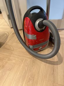 miele hoover