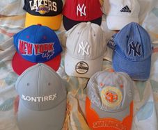 8 x Baseball Cap's