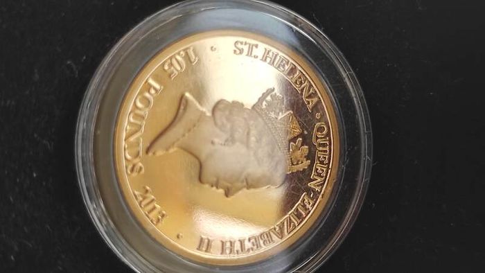 Gold coin one guinea