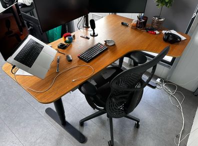 IKEA Bekant Right Corner Standing Desk