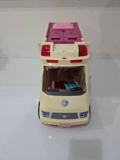 Barbie Medical Ambulance  Hospital Playset  Large Bundle