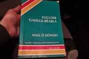 Focloir Gaeilge-bearla/irish-english Dictionary by Niall O'donaill