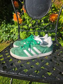 Adidas Gazelle Youth Trainers Size Uk3 EU35.5