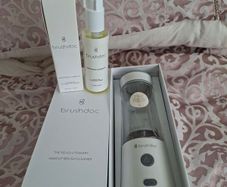 Brushdoc Makeup Brush Cleaner and Cleansing oil