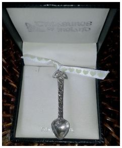 Vintage Treasures Of Ireland 925 Sterling Silver Hallmarked Celtic Designed Souvenir Tiny Miniature Decorative Spoon