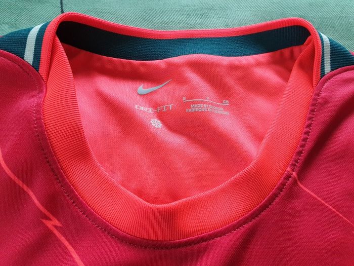 Liverpool Football Club Home Jersey 2021 to 2022 Small Adult Nike