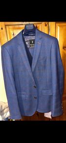 Mens Suit new with tags