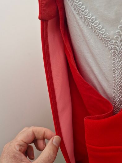Elegant sleeveless cocktail dress