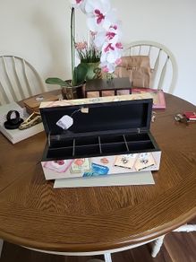 Tea box 8 compartments