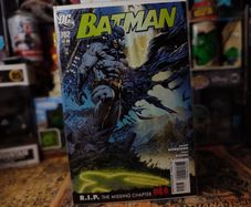 Batman ! Issue #702 ! R.I.P. The Missing Chapter ! 2010 ! by DC Comics !