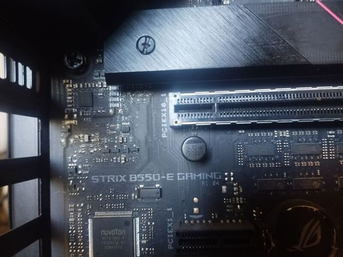 Bare Bones to Upgrade Pc Gaming Rig Desktop Asus ROGSTRIX b550-E