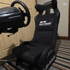 Playseat Evolution PRO Alcantara 'GT Edition' + Thrustmaster T300 RS GT