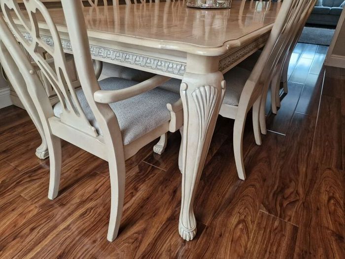 limed oak full size 8 seater table and matching unit