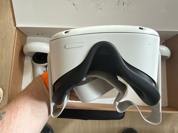 VR headset quest