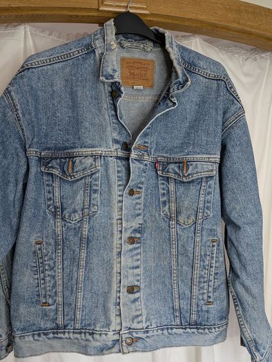 Vintage Levi's 70507-4890 Men's XL Denim Trucker Jacket