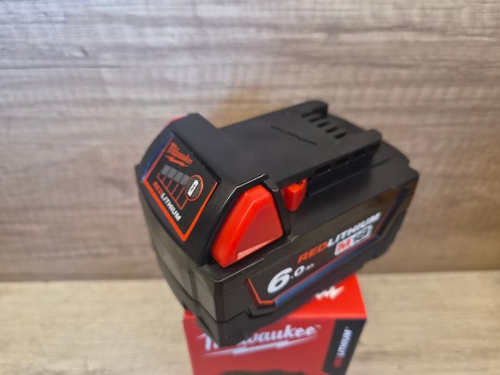 Milwaukee 18V 6Ah Battery