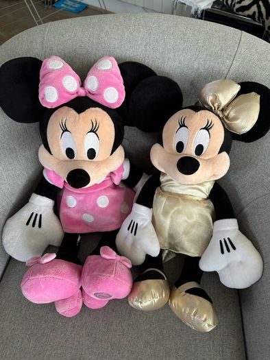 Disney Minnie Mouse plush