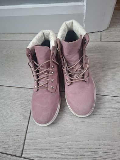 Free shoes