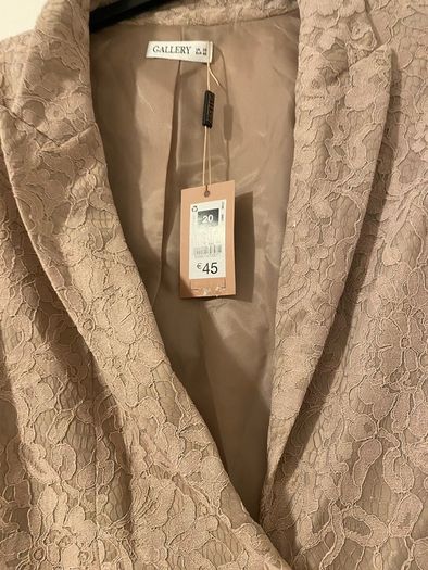 New Lilac Lace blazer size 20