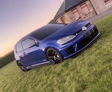 Volkswagen Golf r