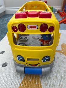 Fisher Price Bus