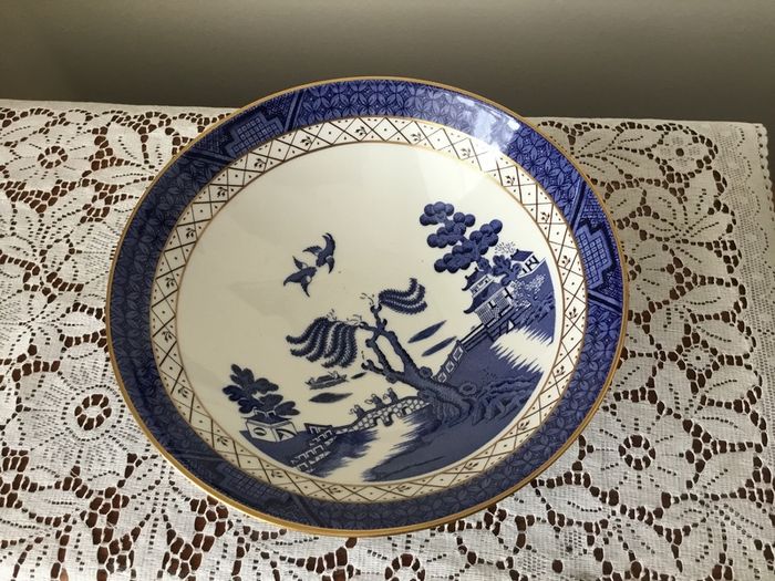 Vintage Royal Doulton Booths Real Old Willow  pattern bowl