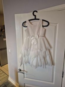 beautiful girl dress for occasion